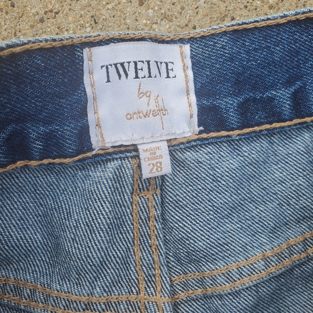 Twelve Distressed Straight Leg Jeans sz 28 - Picture 3 of 4